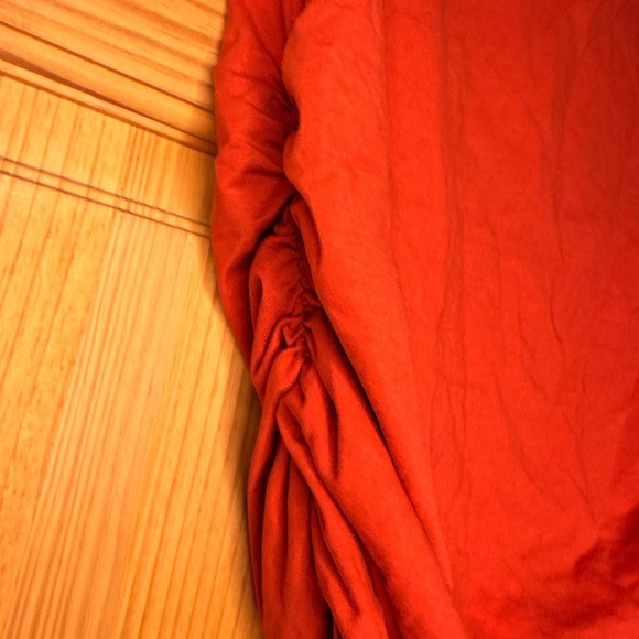 Maeve by Anthropologie Rust Red Sleeveless Top Curved Hem Size L - Picture 4 of 4